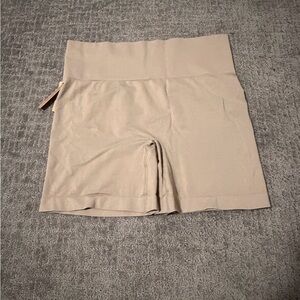 SKIMS High-Waisted Seamless Shorts  Desert